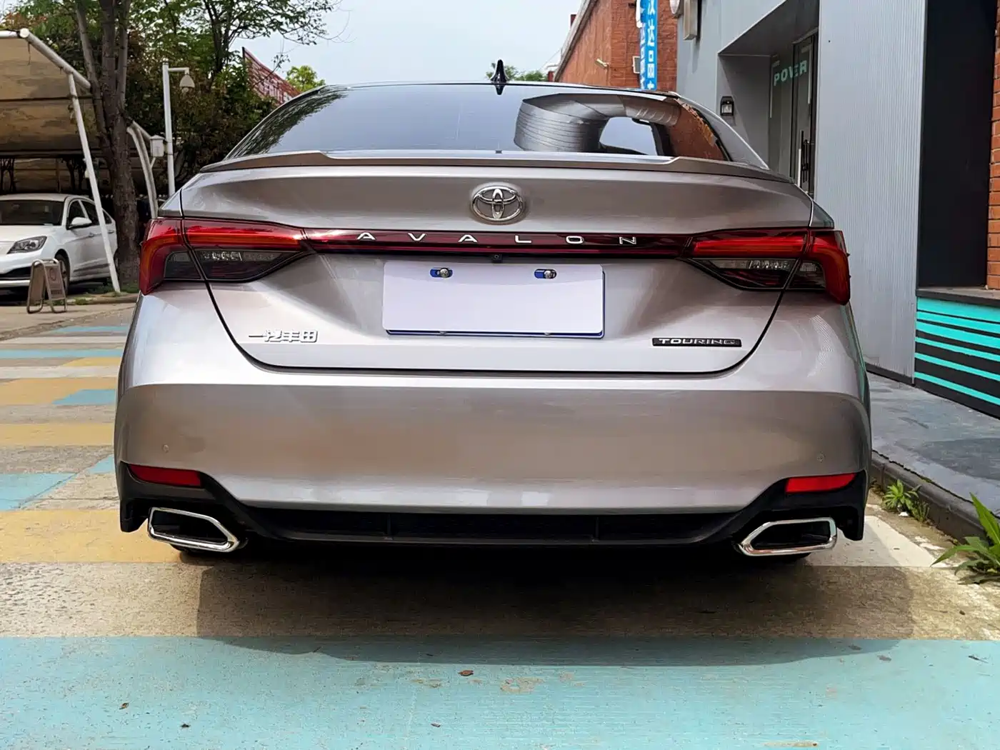 Toyota Avalon 2019 2.5L Touring Premium Edition China VI фото 7