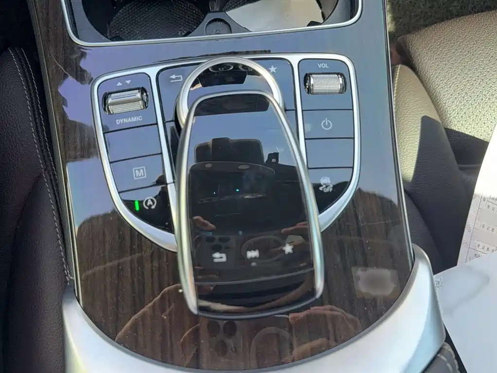 Mercedes-Benz GLC 2019 Facelift GLC 260 L 4MATIC Luxury фото 8