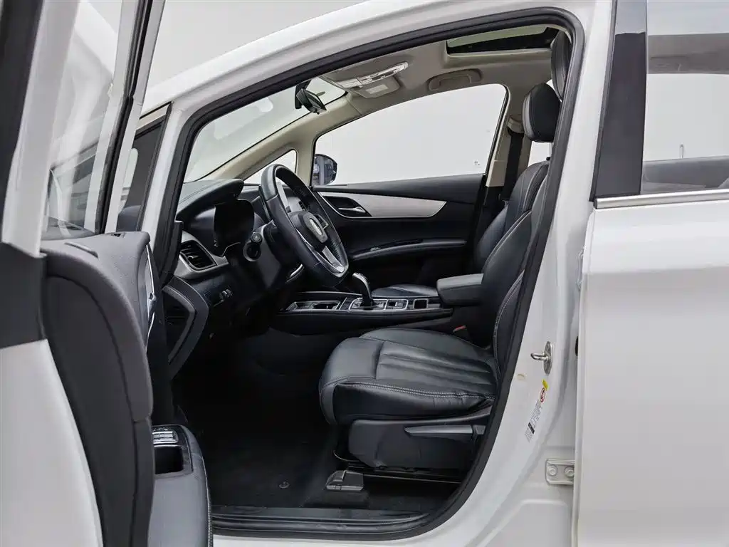 BYD Song MAX 2021 Upgrade 1.5T Automatic Luxury Edition 6-Seater фото 10