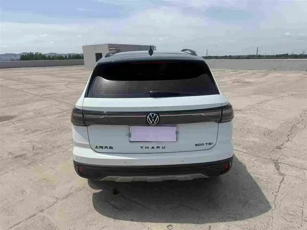 Volkswagen Tharu 2024 300TSI 2WD Moon Premium Edition фото 8