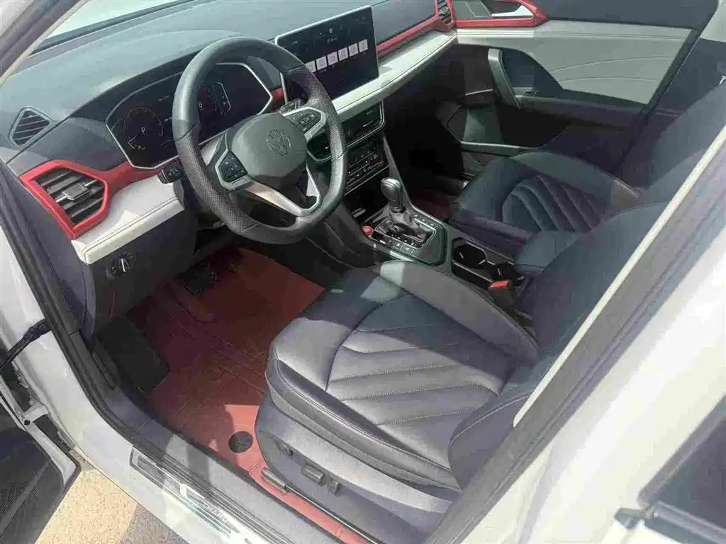 Volkswagen Tharu 2024 300TSI 2WD Moon Premium Edition фото 4