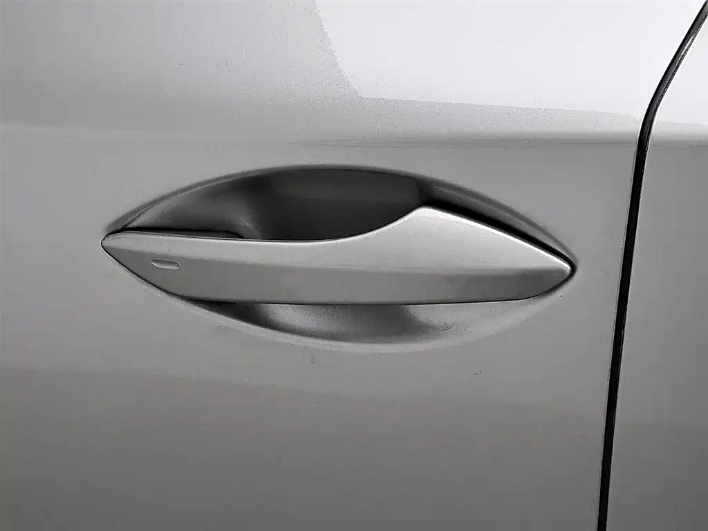 Lexus NX 2018 Model 300 FWD Fengxing Edition фото 18