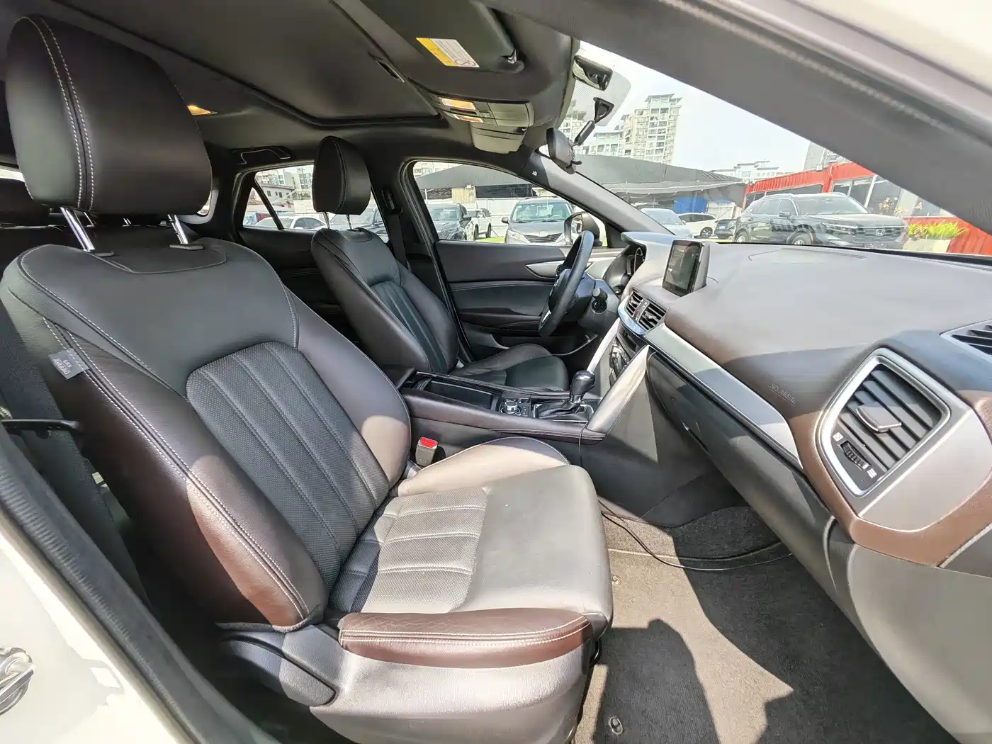 Mazda CX-4 2017 2016 2.0L Automatic 2WD Skyactiv Premium Edition