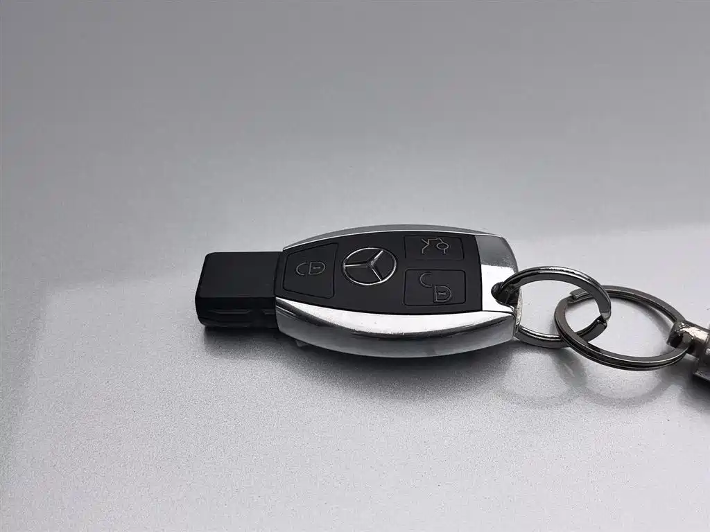 Mercedes-Benz E-Class 2008 E 230 Fashion фото 19