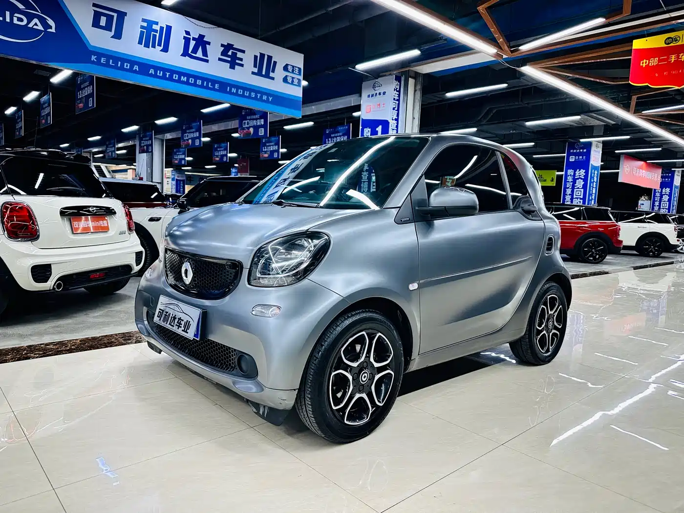  smart smart fortwo 2019 0.9T 66kW Hardtop Wind Edition China VI
