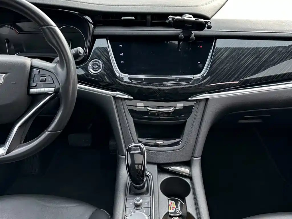 Cadillac XT6 2020 28T 6-Seater 4WD Luxury Model фото 23