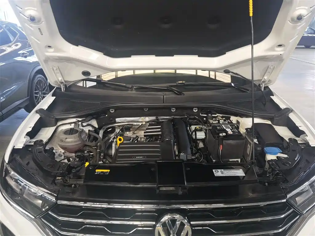 Volkswagen T-ROC 2019 230TSI DSG 2WD Progressive Version China VI фото 16