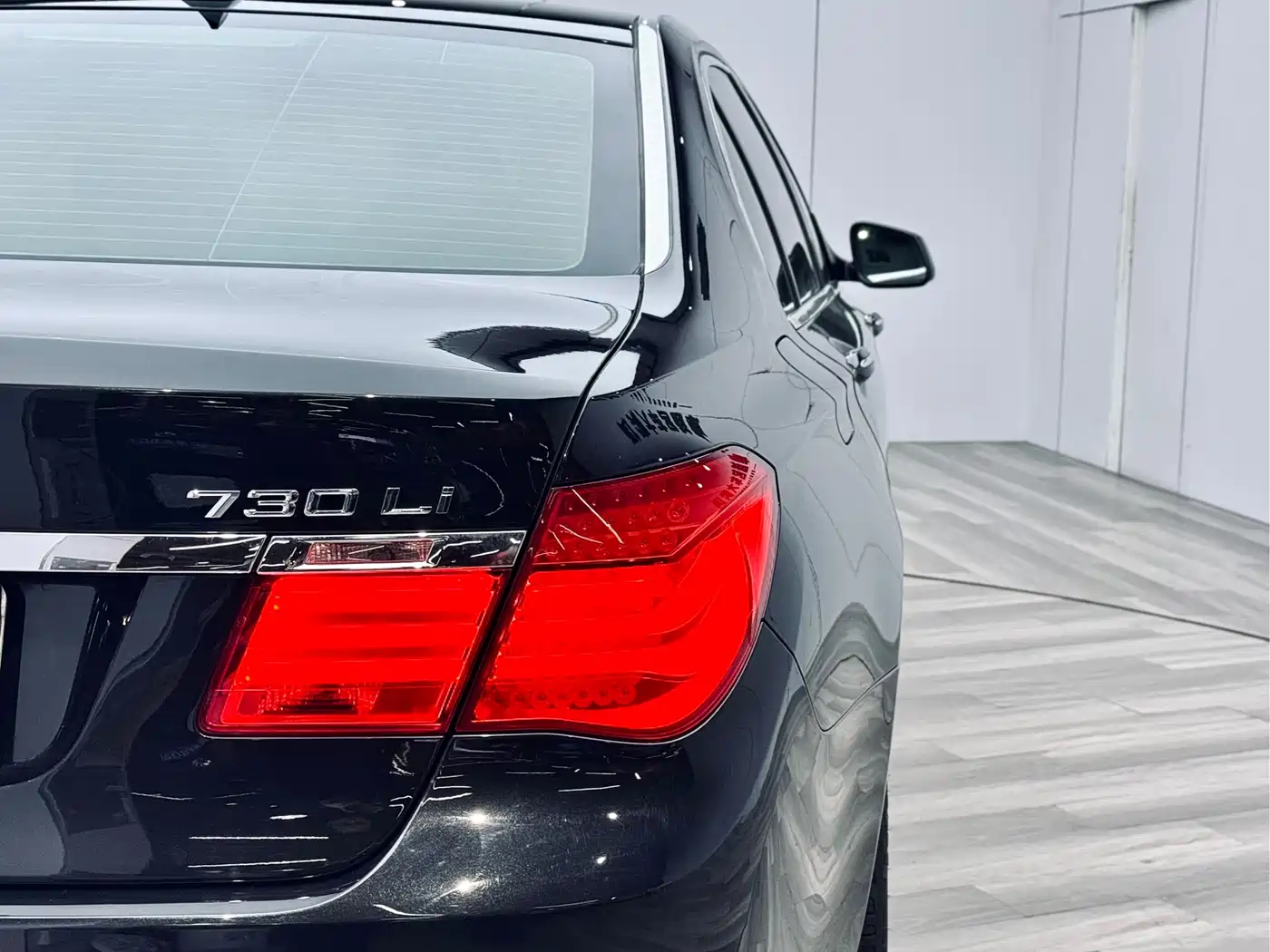 BMW 7 Series 2009 730Li Luxury фото 27