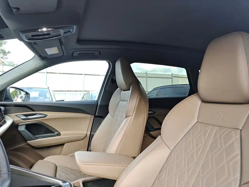 Audi Q5L 2026 2026 Luxury Sport 150kW