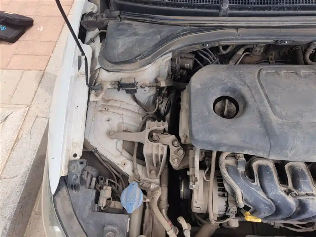 Hyundai Elantra 2018 1.6L Automatic 15th Anniversary Special Edition фото 20