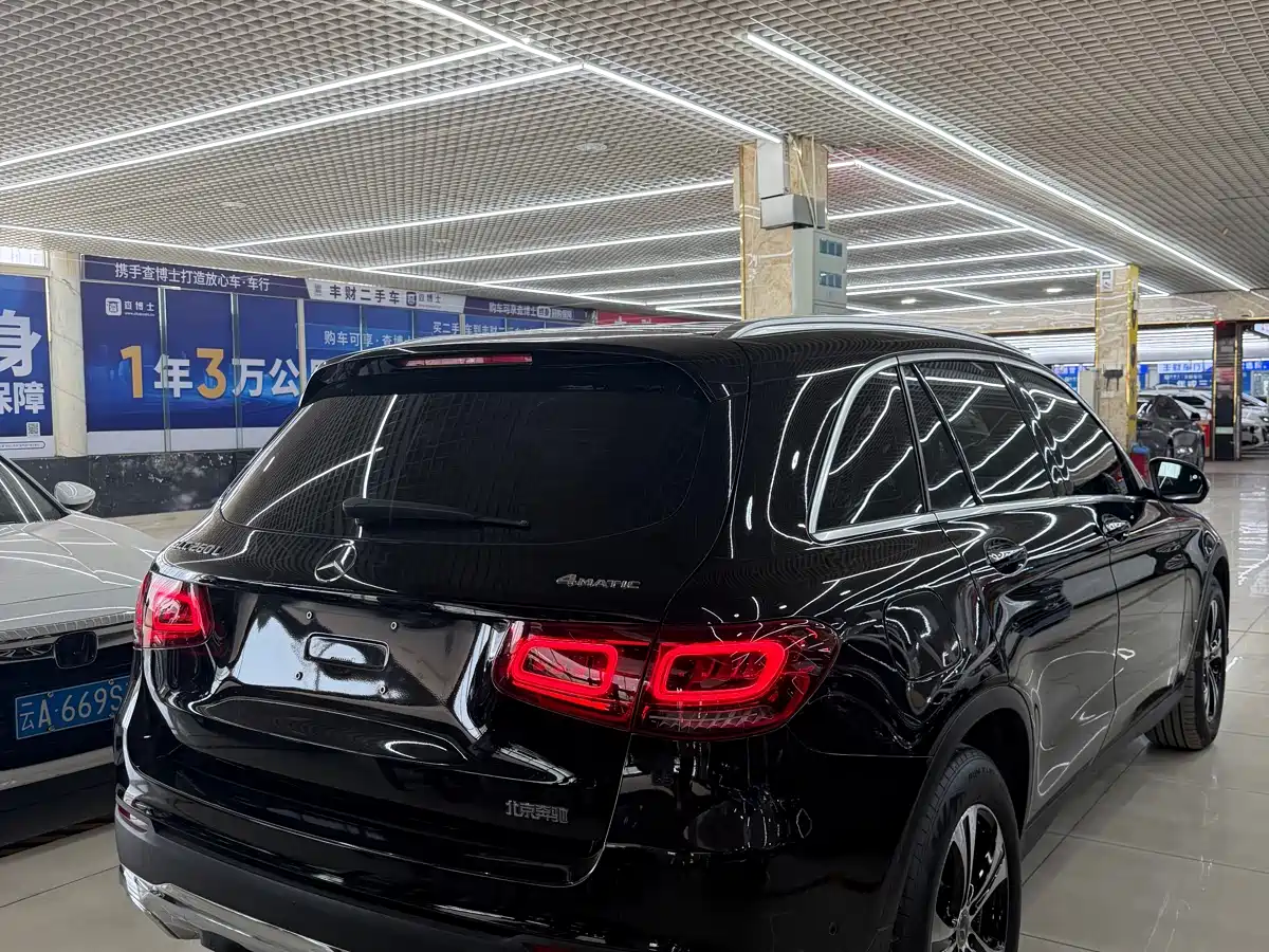 Mercedes-Benz GLC 2020 Facelift GLC 260 L 4MATIC Dynamic фото 9