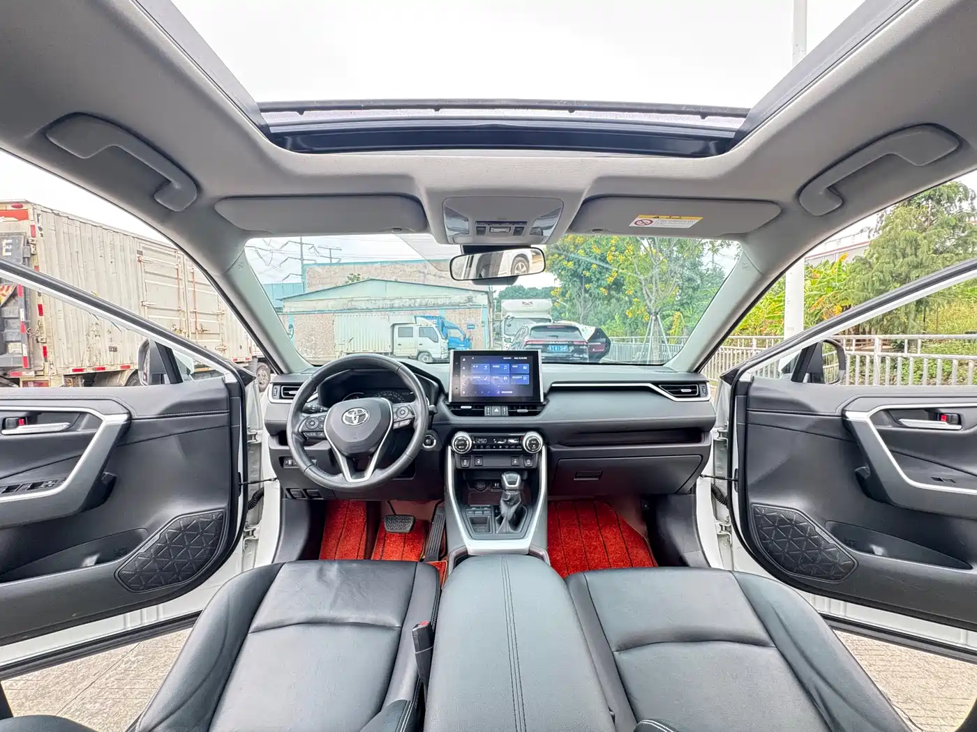Toyota RAV4 Rongfang 2021 2.0L CVT 2WD Premium фото 16