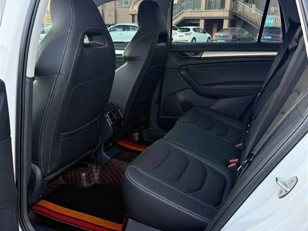 Škoda Kodiaq 2022 Facelift TSI330 5-seat FWD Luxury Edition фото 10