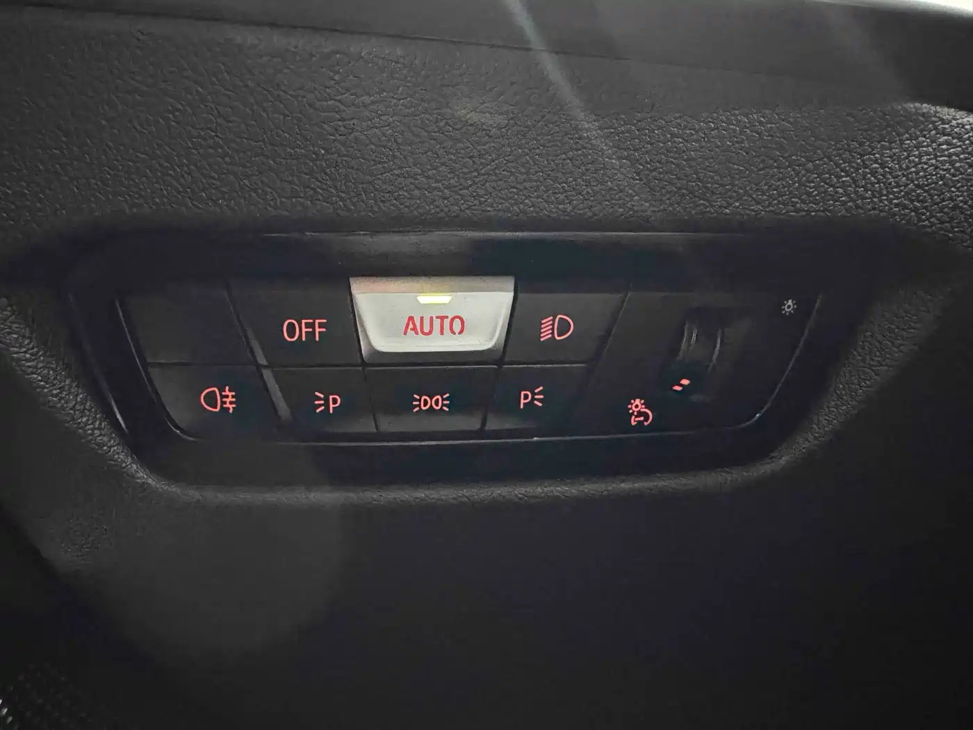 BMW 3 Series 2023 320Li M Sport Package фото 11