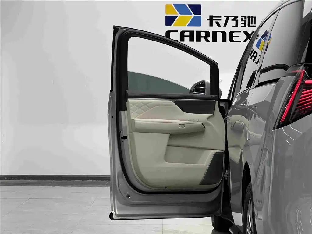 Buick Zhijing Shijia 2025 2026 Model PHEV Base Version