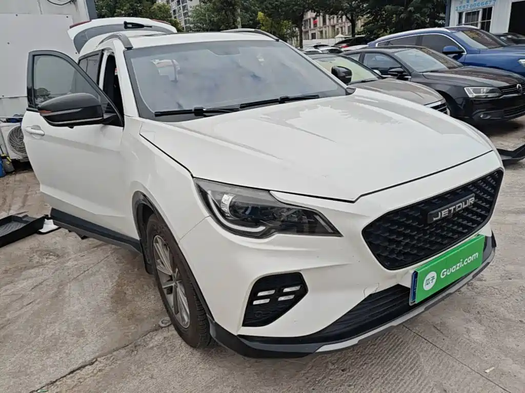 Jetour X70 Coupe 2020 2020 Model 1.6T DCT Jin Cool 7-Seater
