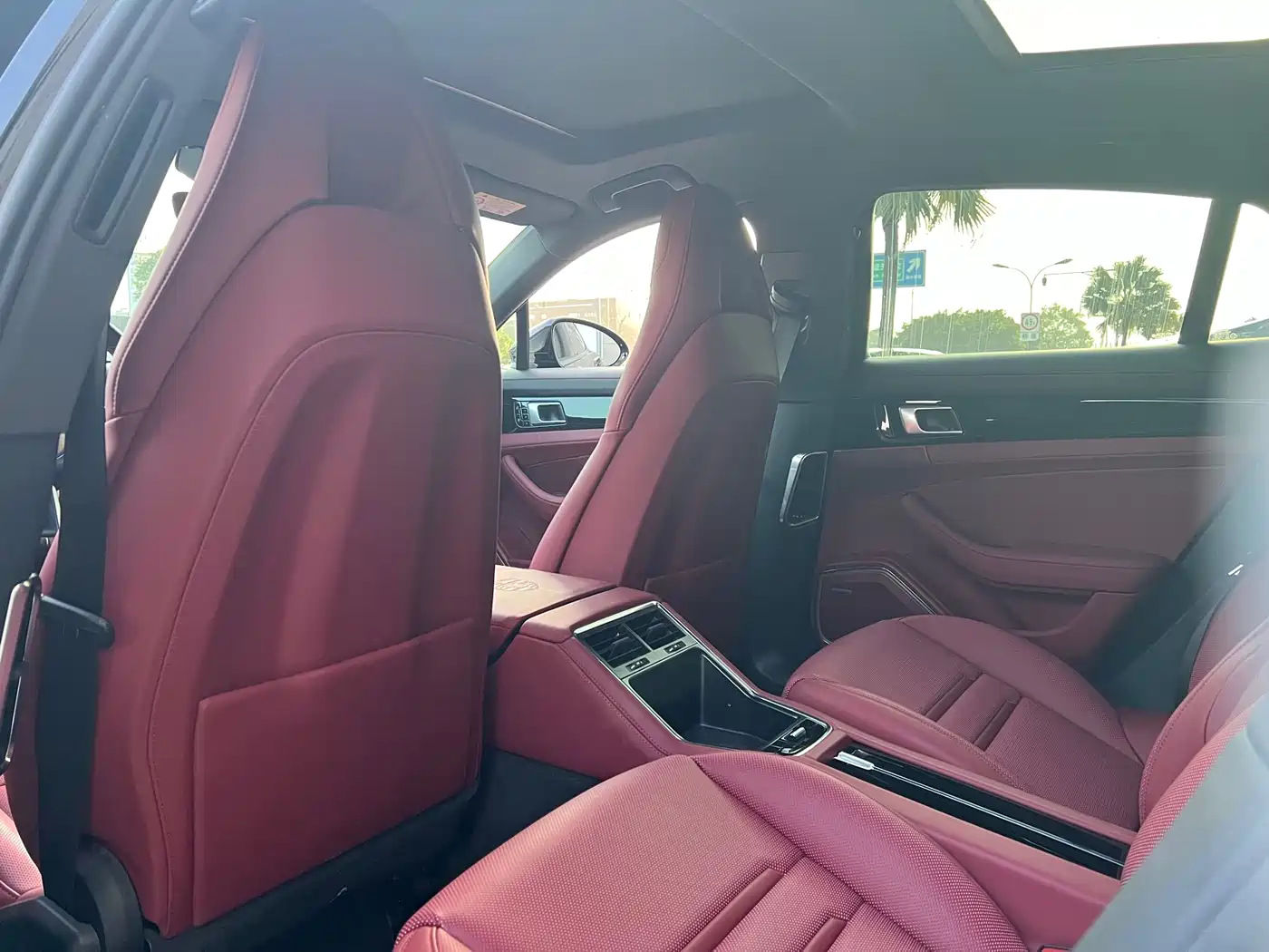 Porsche Panamera 2021 Panamera Executive Long Wheelbase 2.9T фото 4
