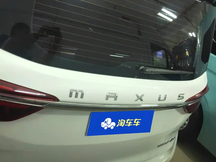 SAIC Maxus Maxus G20 2023 2023 ES 2.0T Diesel Manual Value Touring Edition