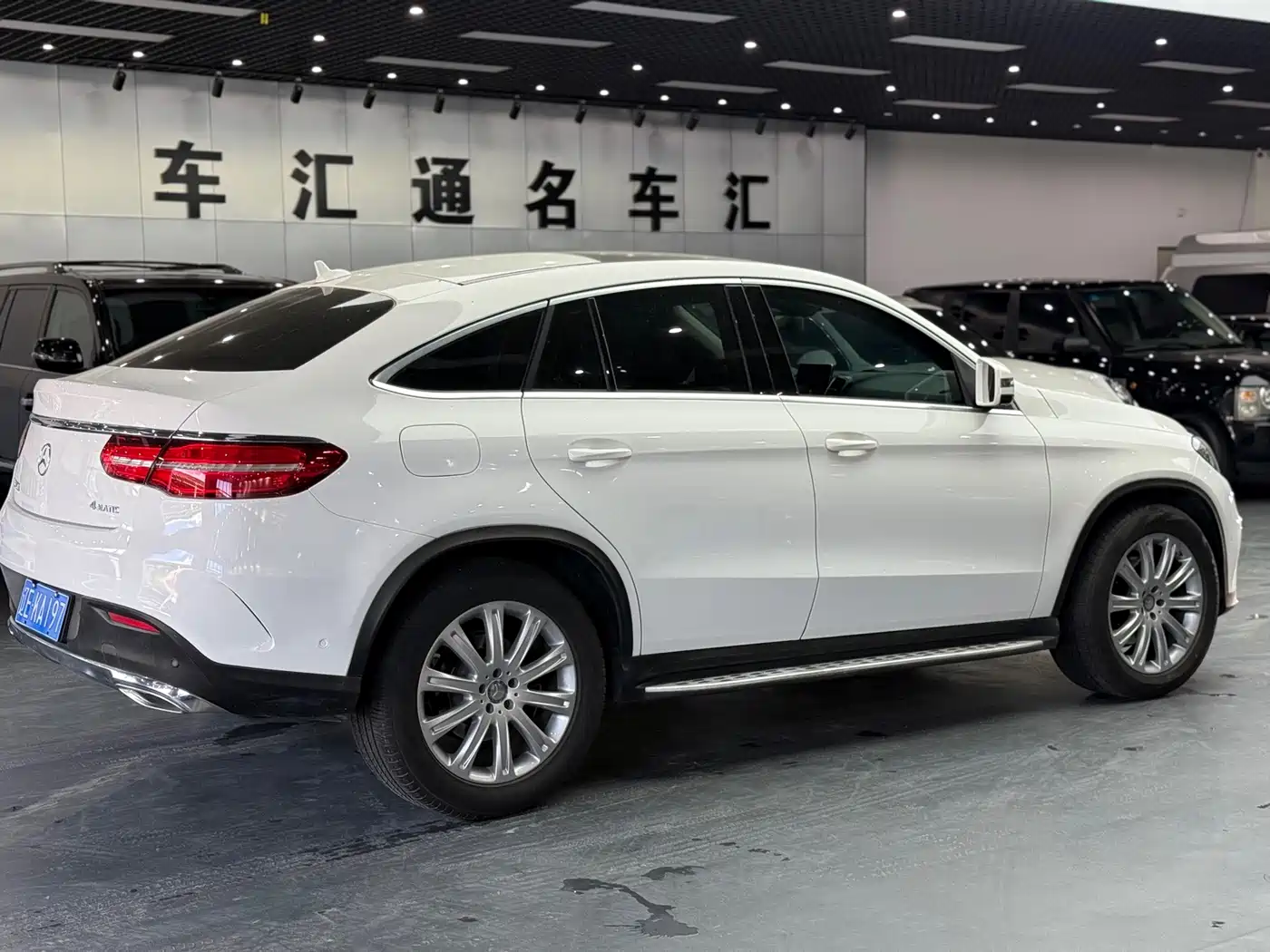 Mercedes-Benz GLE Coupe 2016 2015 GLE 320 4MATIC Coupe SUV