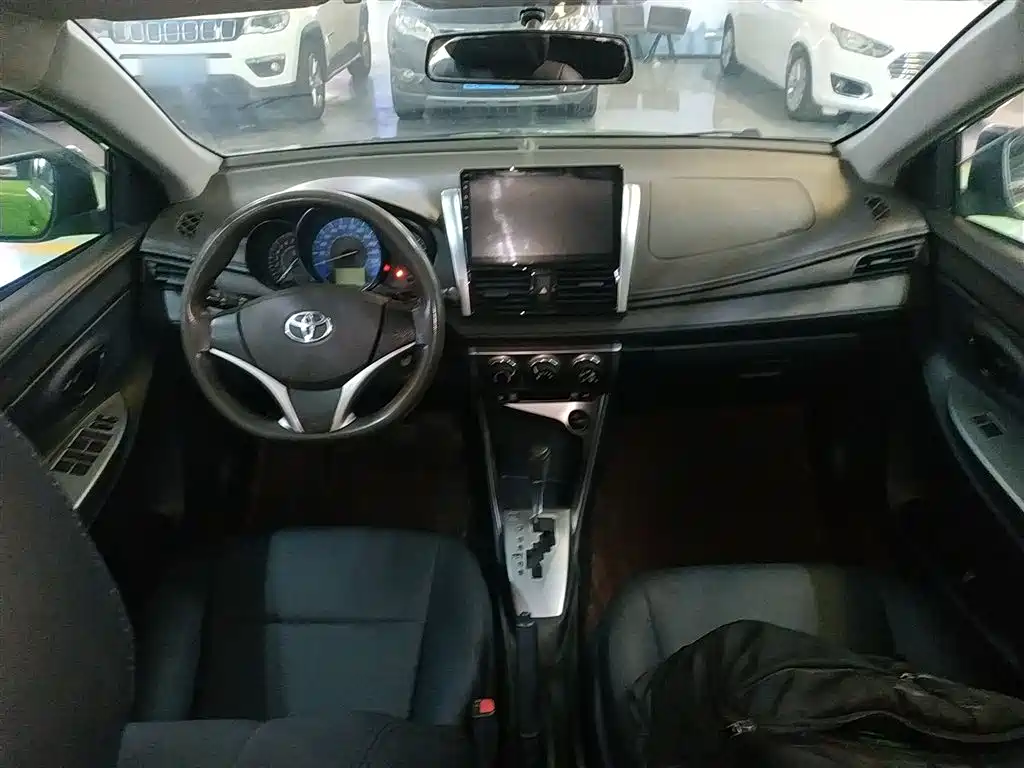 Toyota YARiS L Zhi Xuan 2014 1.5G Automatic Dynamic Edition фото 10