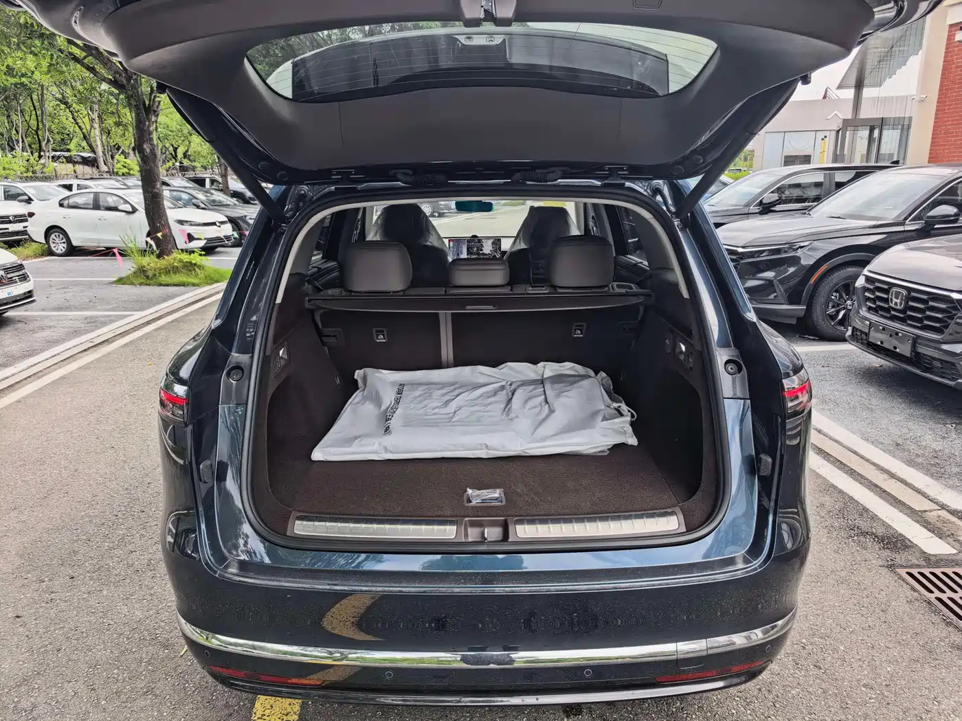 Aito M7 2026 2026 Extended Range Max AWD 6-seater