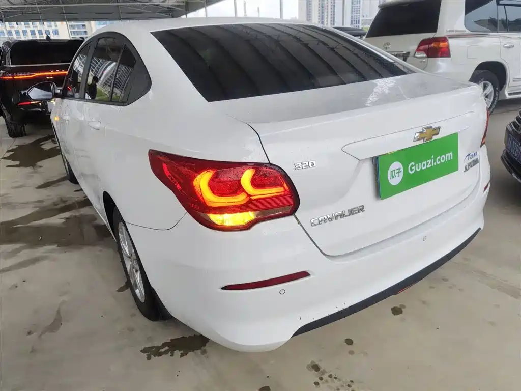 Chevrolet Cavalier 2019 320 Automatic Joy Edition фото 5