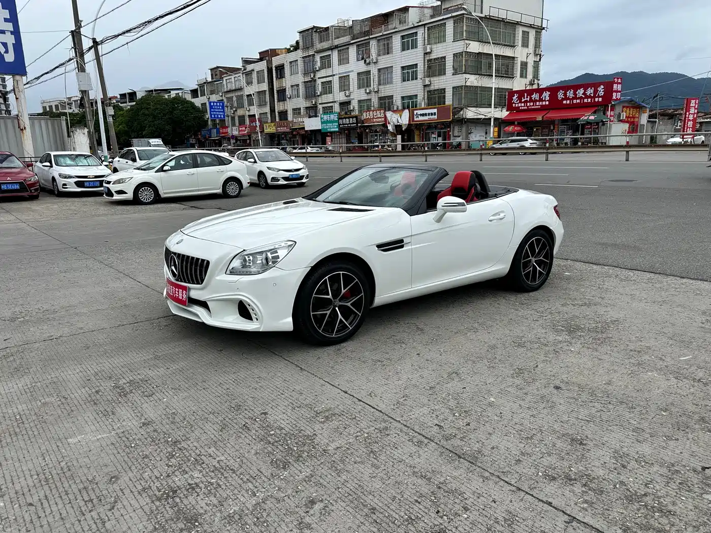 Mercedes-Benz SLK-Class 2012 2011 SLK 200 Luxury Sport