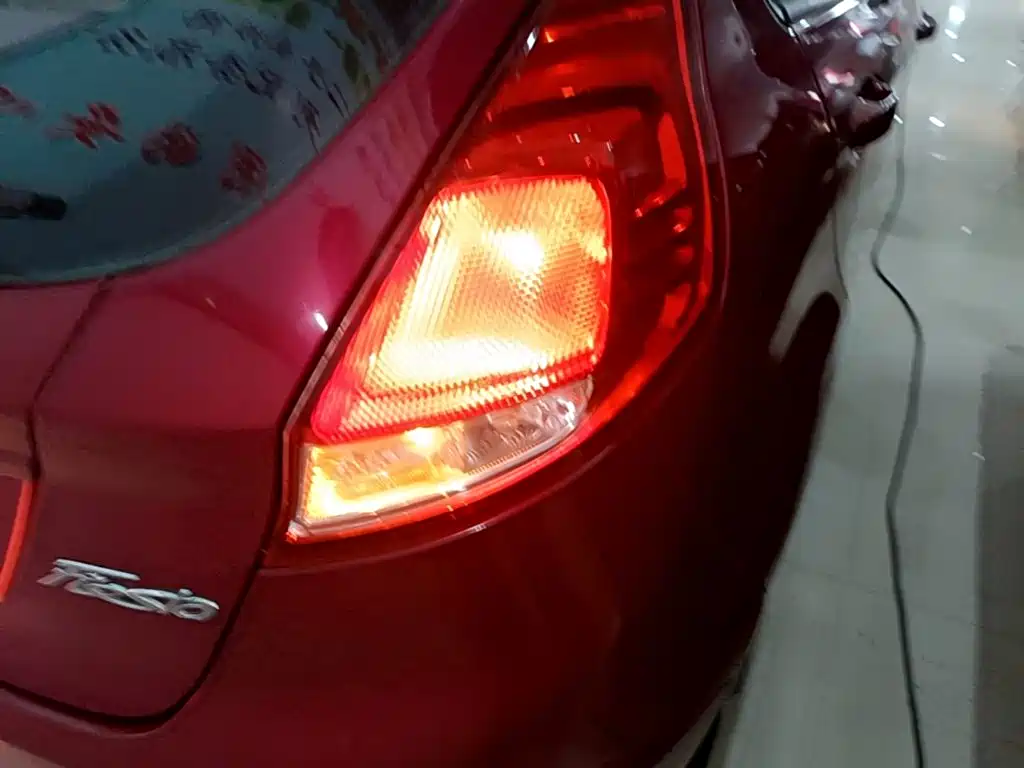 Ford Fiesta 2015 2013 Hatchback 1.5L Automatic Fashion