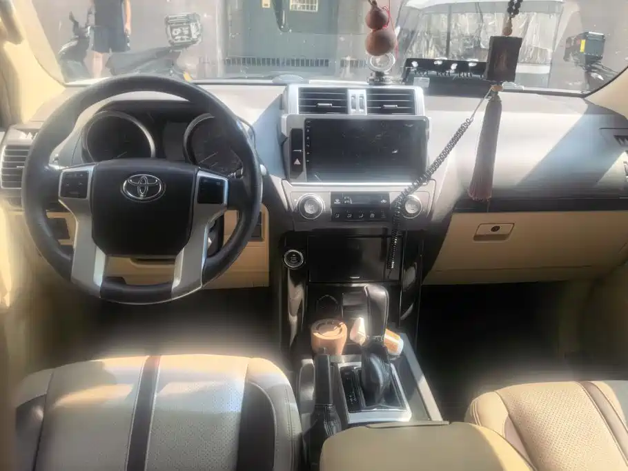 Toyota Prado (Import) 2017