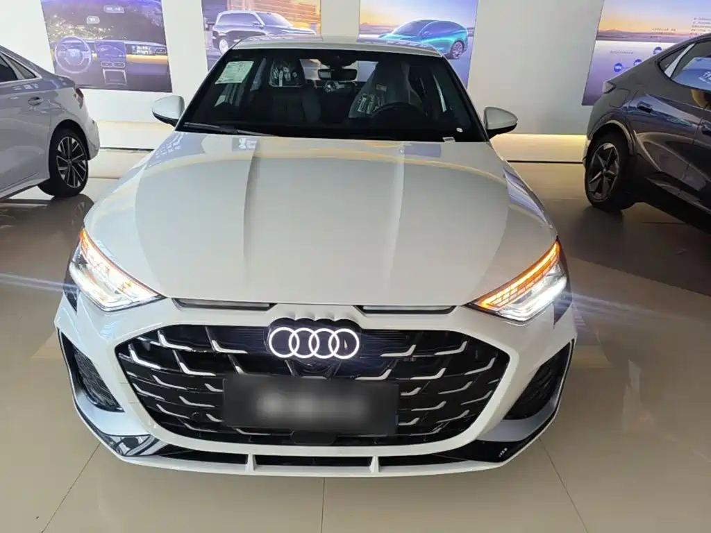 Audi A3 2026 2025 Facelift A3L Limousine 35TFSI Flying Joy Edition