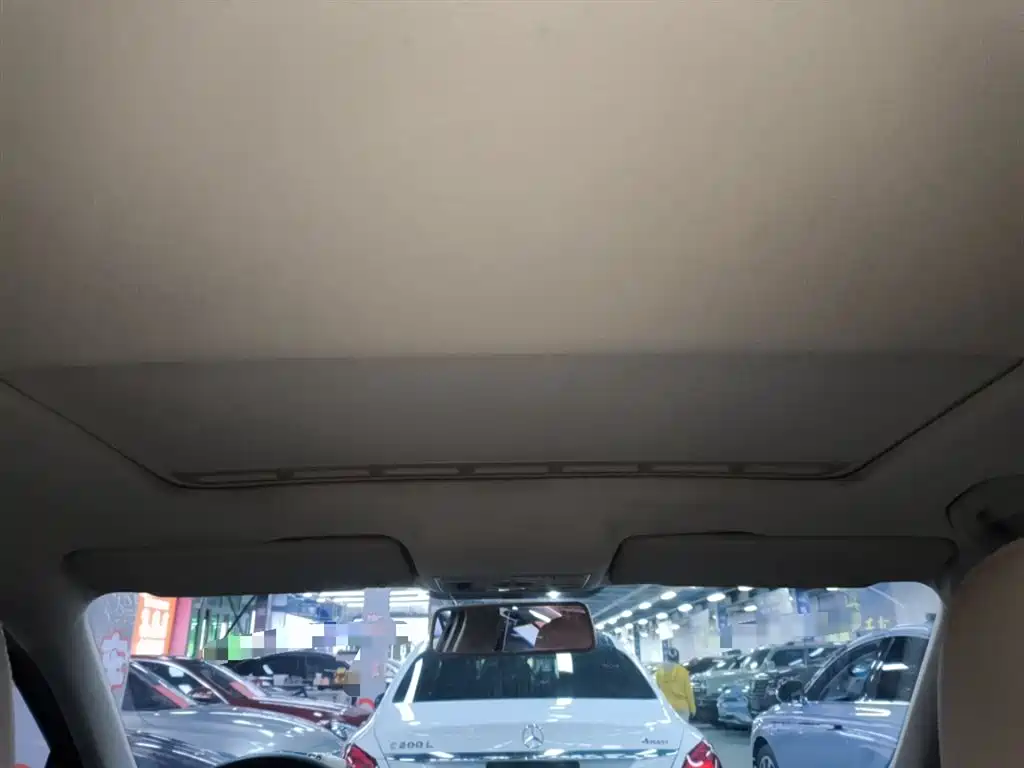 Škoda Rapid 2013 1.6L Automatic Smart Selection фото 18
