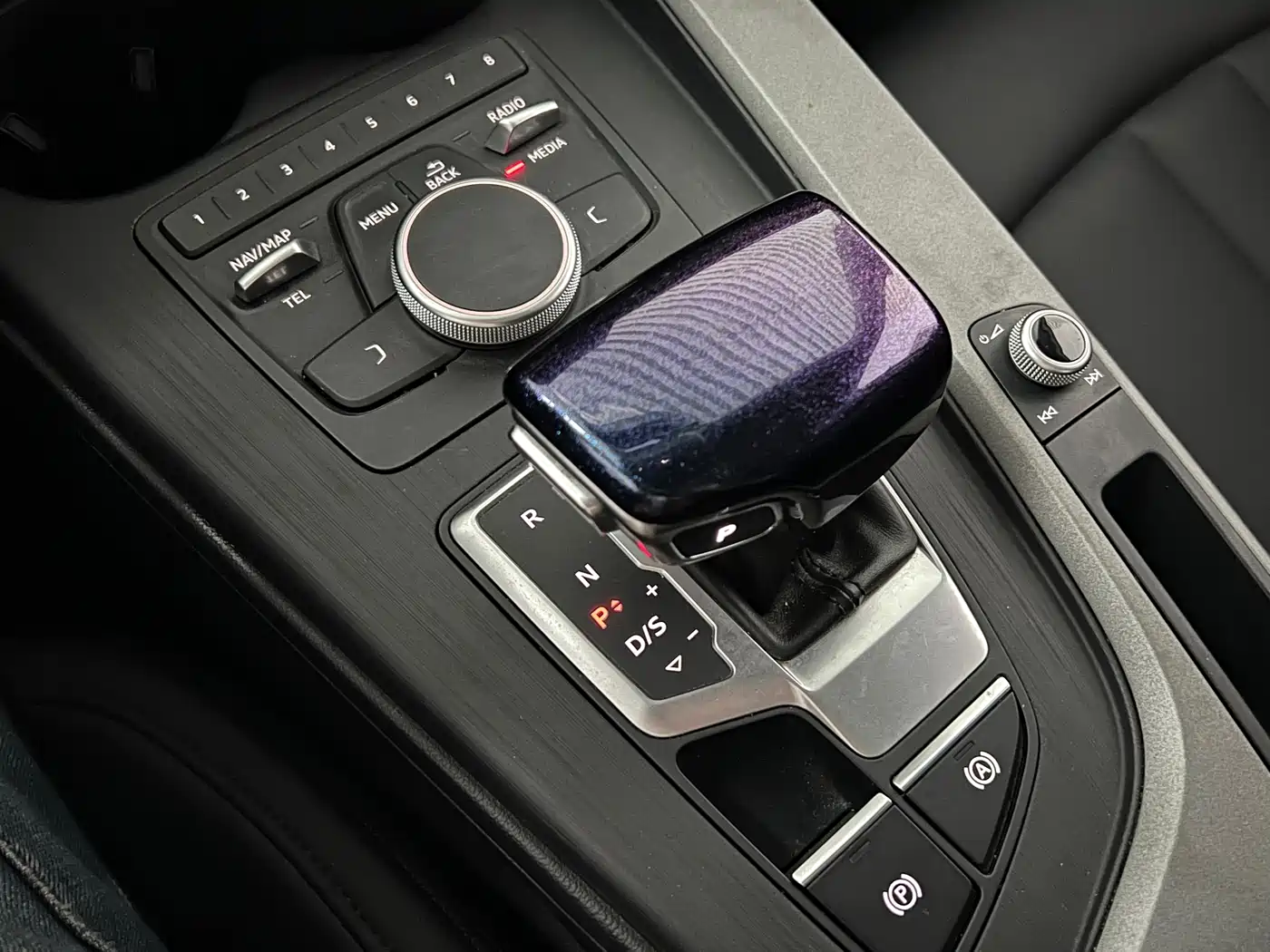 Audi A4L 2018 30th Anniversary 40 TFSI Progressive фото 11