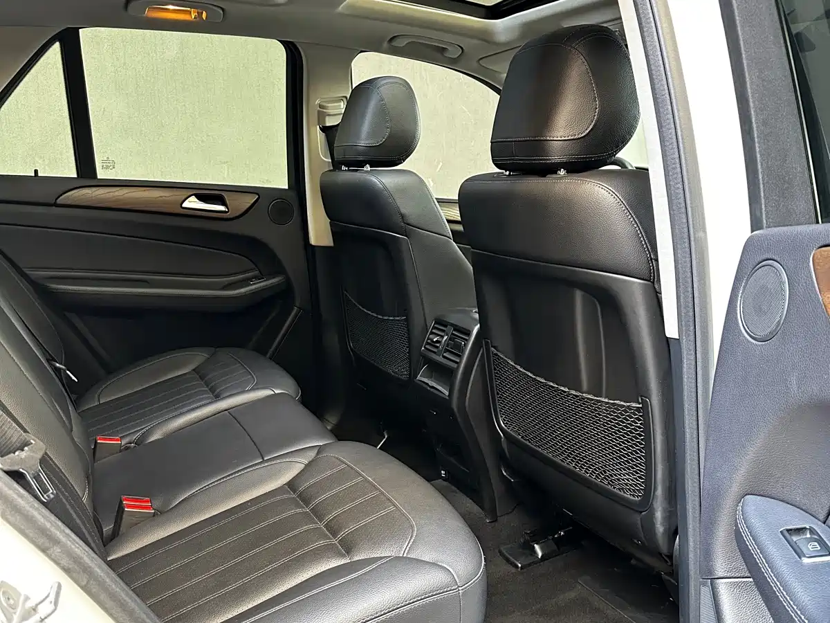 Mercedes-Benz GLE 2016 GLE 400 4MATIC фото 8