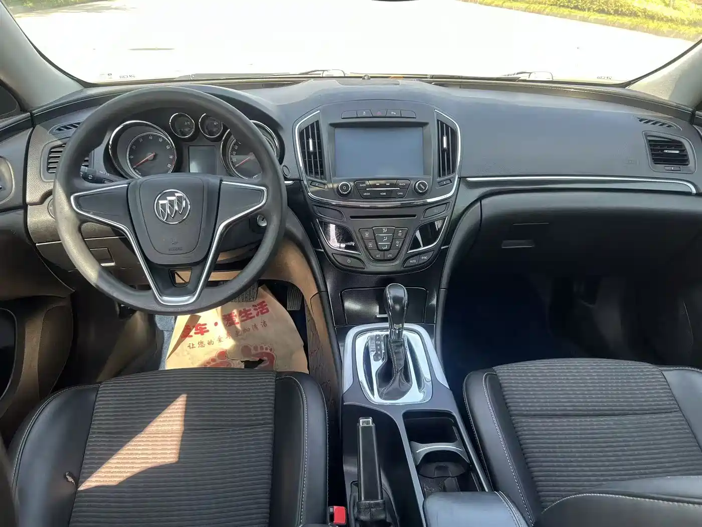 Buick Regal 2015 1.6T Leading Tech Edition фото 10