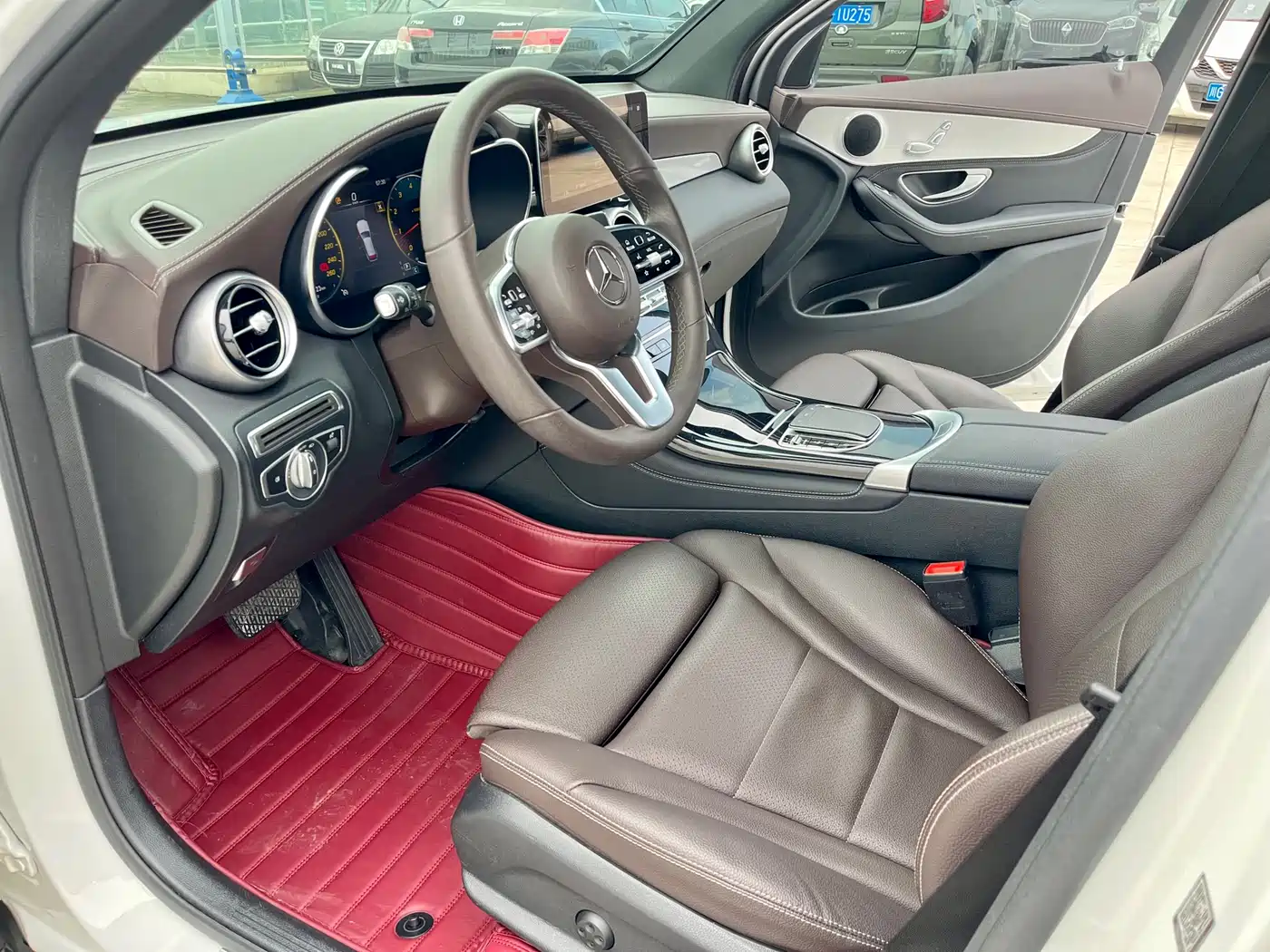 Mercedes-Benz GLC 2020 Facelift GLC 260 L 4MATIC Dynamic фото 6