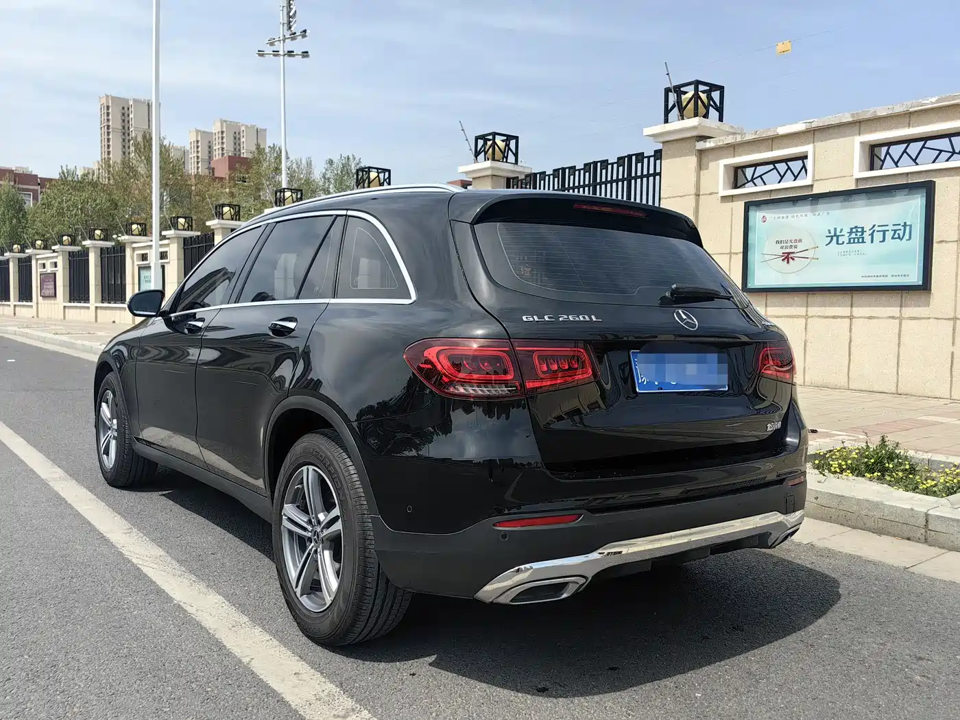 Mercedes-Benz GLC 2021 GLC 260 L 4MATIC Sporty фото 4