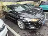Фото 4 - Ford Mondeo