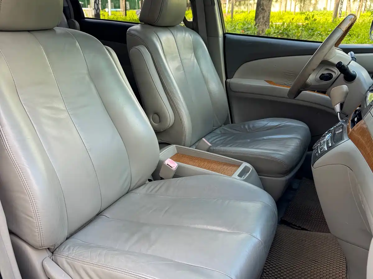 Toyota Previa 2009 2006 Model 2.4L 7-Seater Luxury Edition