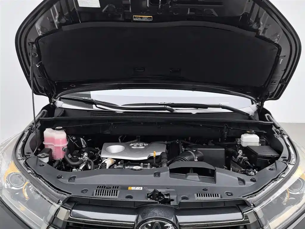 Toyota Highlander 2018 Model 2.0T 4WD Knight Edition 7-Seater China VI фото 6