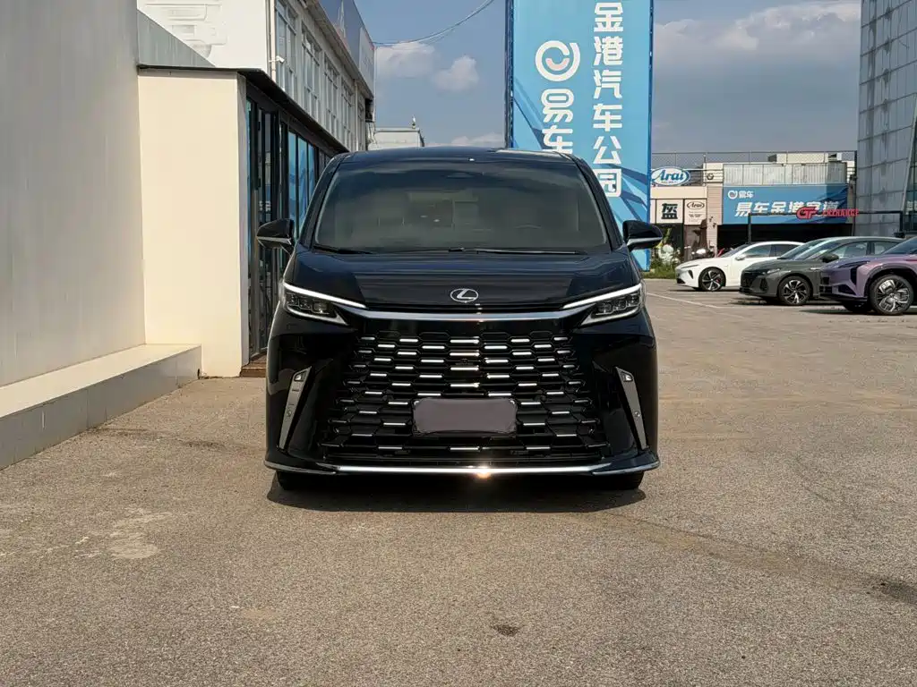 Lexus LM 2025 2025 Model 500h Six-Seater Prestige Edition