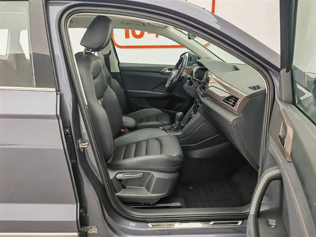 Volkswagen Tharu 2019 Model 330TSI 4WD Flagship Edition China VI фото 23