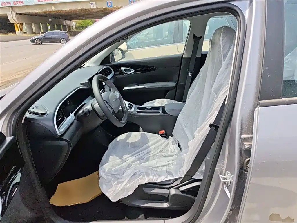Geely Galaxy Starry Wish 2026 Edition 310km Youth Version фото 11