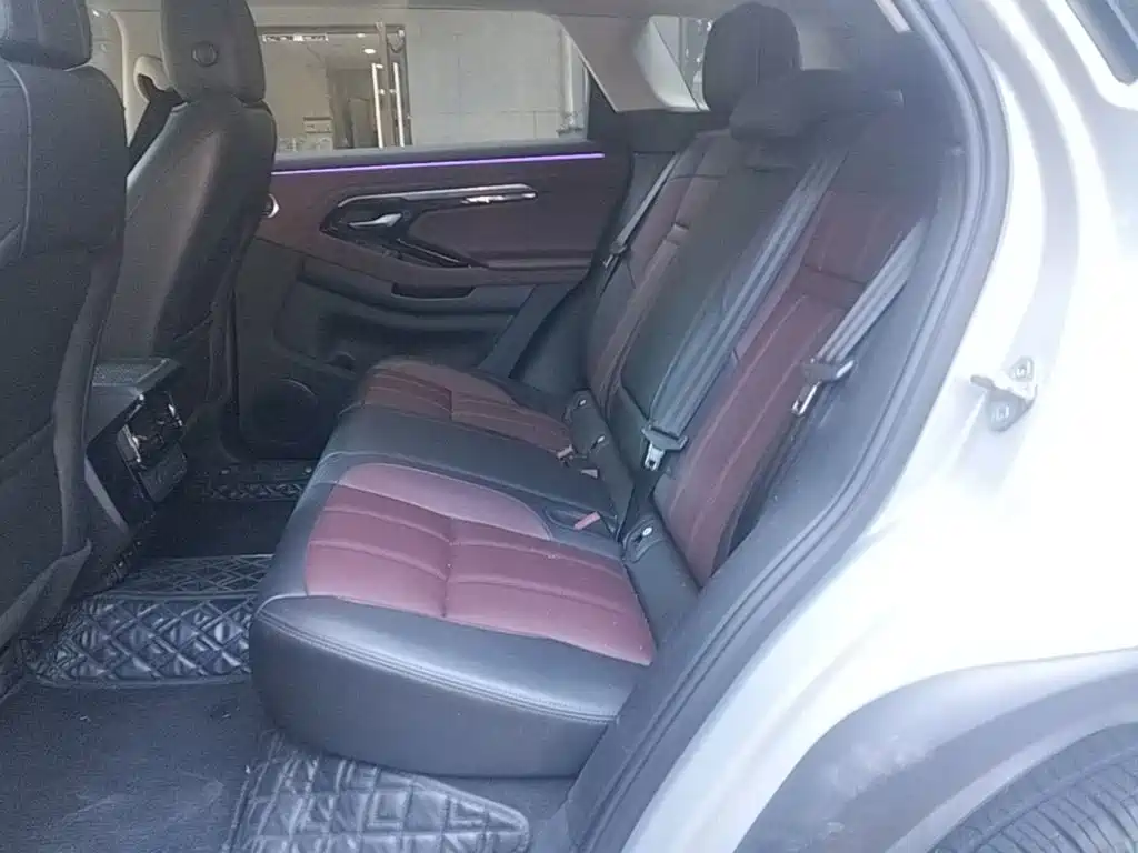 Land Rover Range Rover Evoque 2023 2022 Range Rover Evoque L 249PS R-Dynamic Luxury Edition