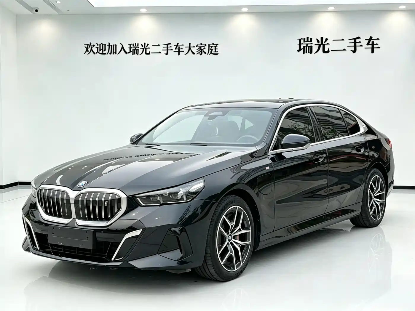 BMW I5