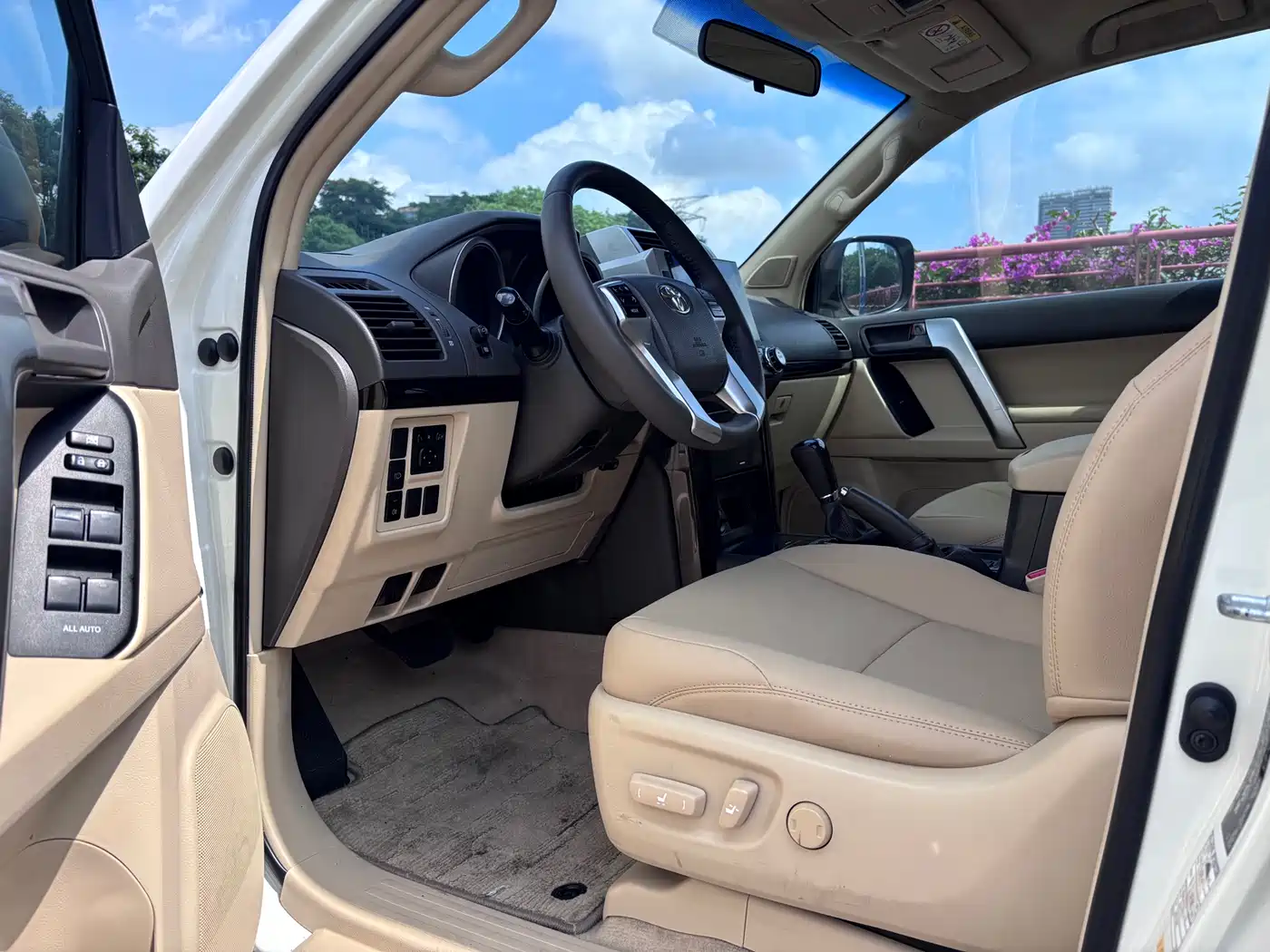 Toyota Prado (Import) 2015
