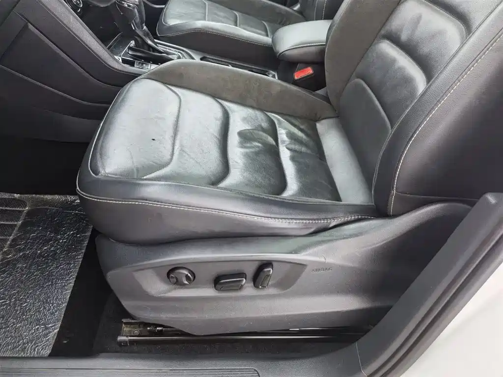 Volkswagen Tiguan L 2020 330TSI Auto 2WD Panorama Comfort China VI фото 20