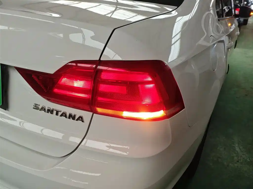 Volkswagen Santana 2018 1.5L Automatic Trend Edition фото 8