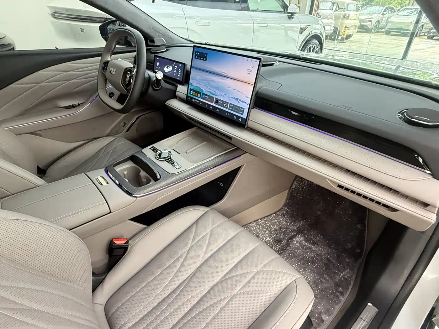 GEELY GALAXY GALAXY SPARKLE 8