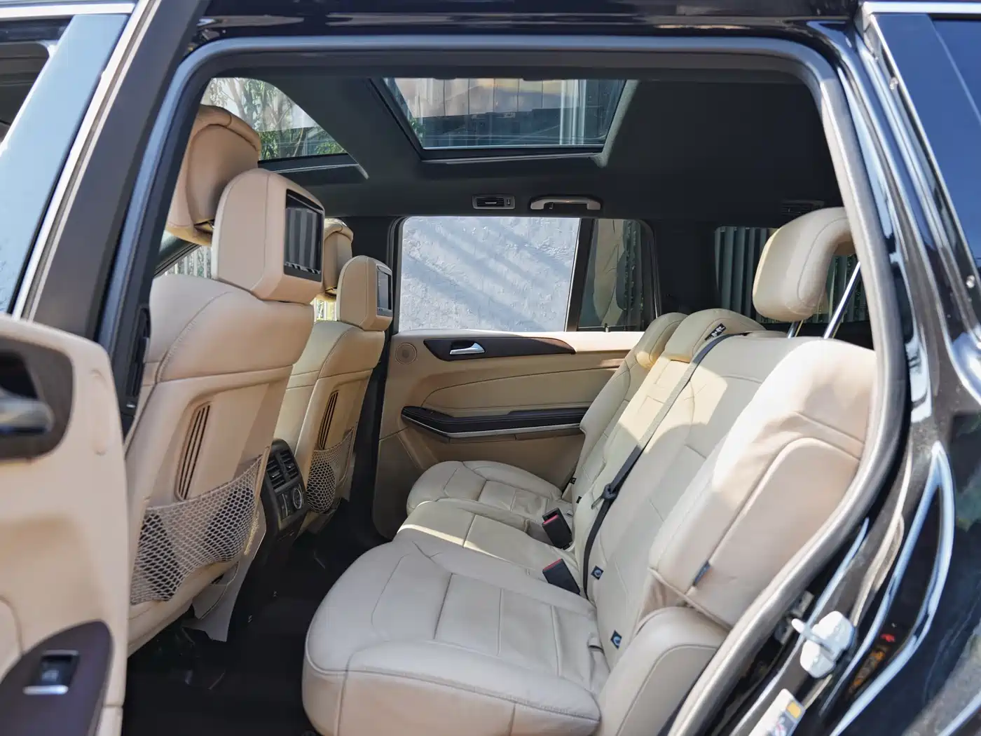 Mercedes-Benz GLS 2017 GLS 500 4MATIC фото 13