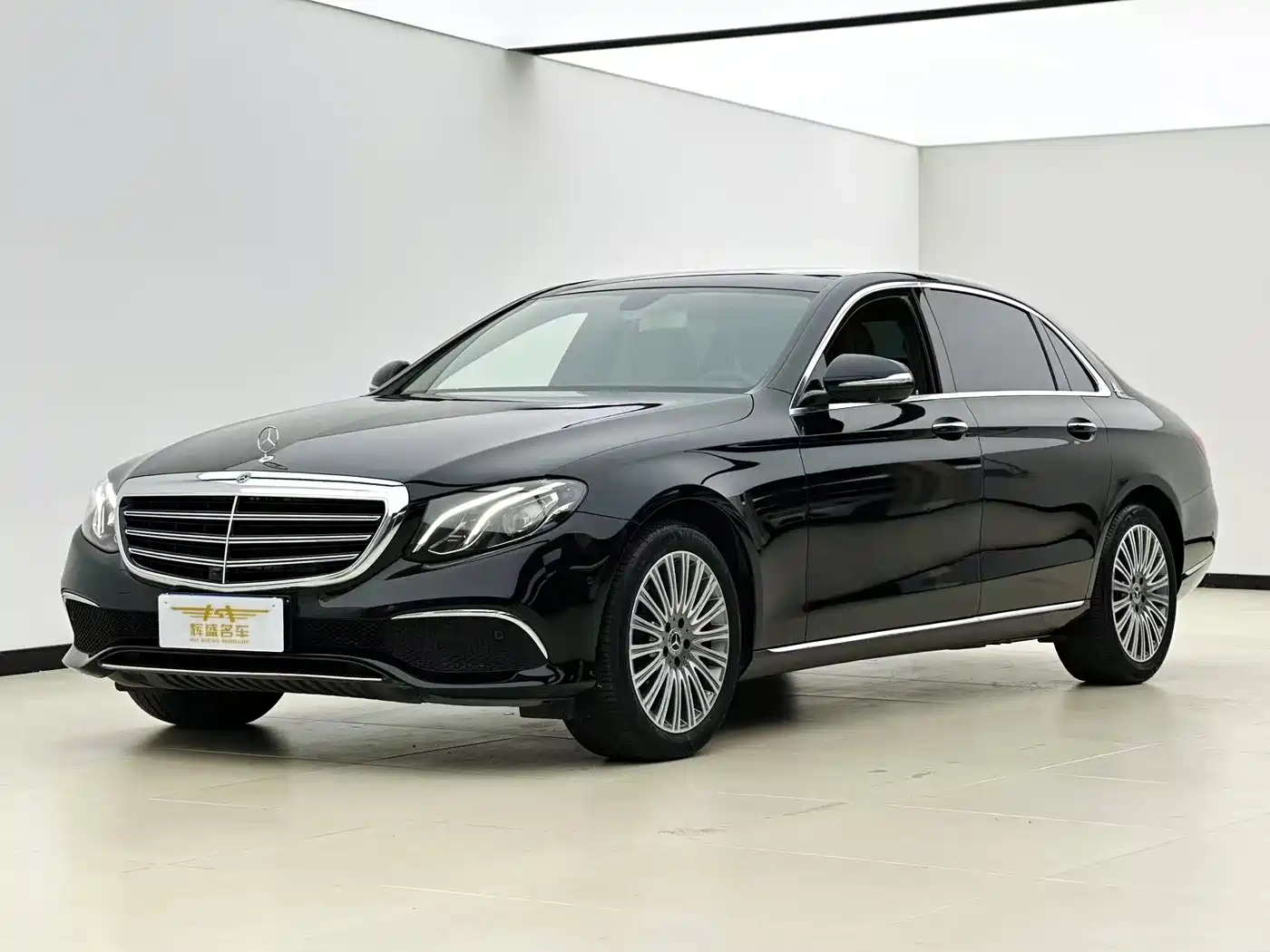 Mercedes-Benz E-Class 2020 E 300 L Fashion